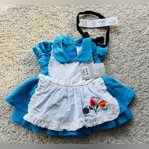 So cute & NEW size 3M - 6M Alice & Wonderland “Alice” dress.